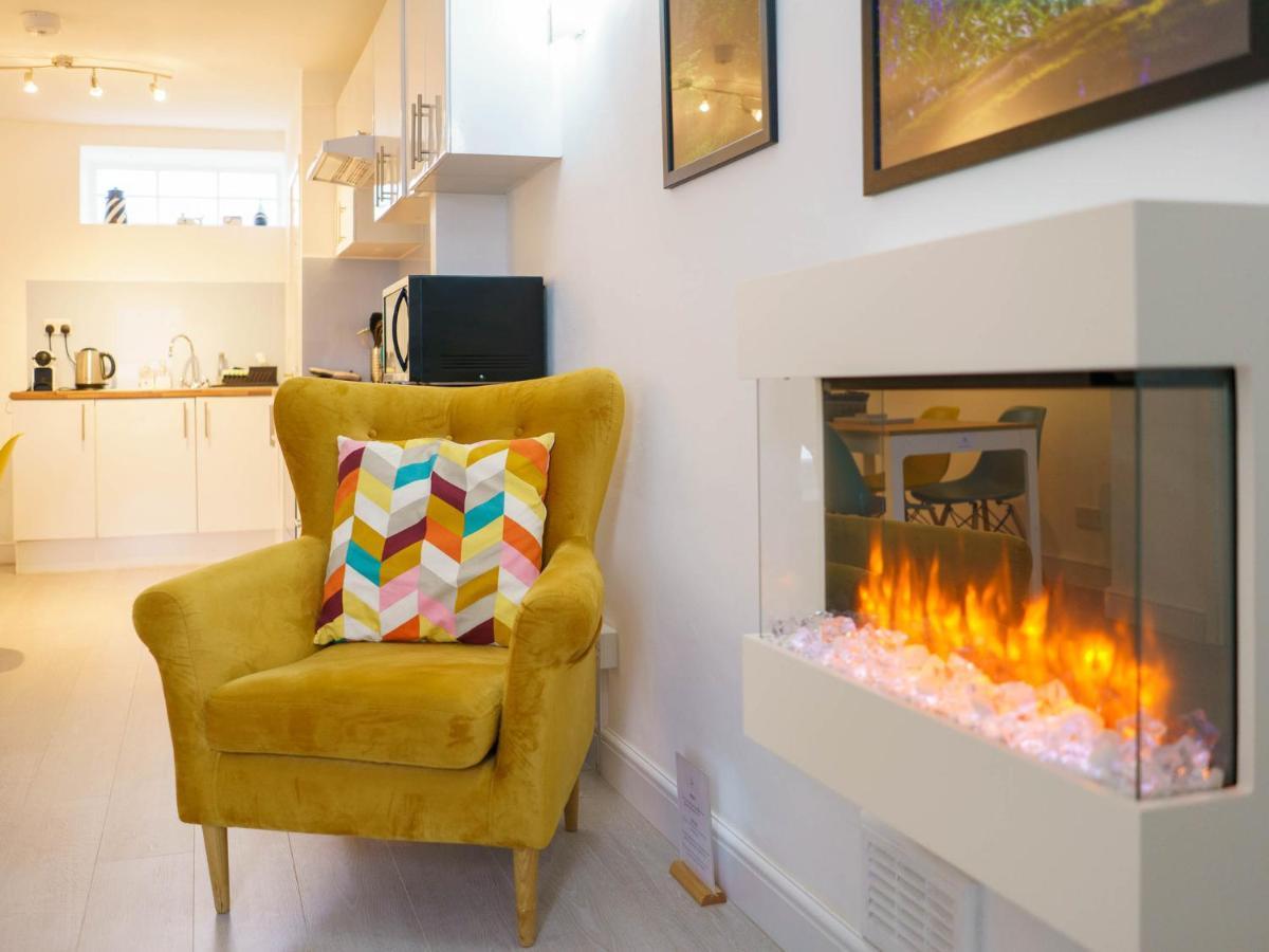Pass The Keys Modern 2 Bed Flat Overlooking Aberaeron Harbour Luaran gambar