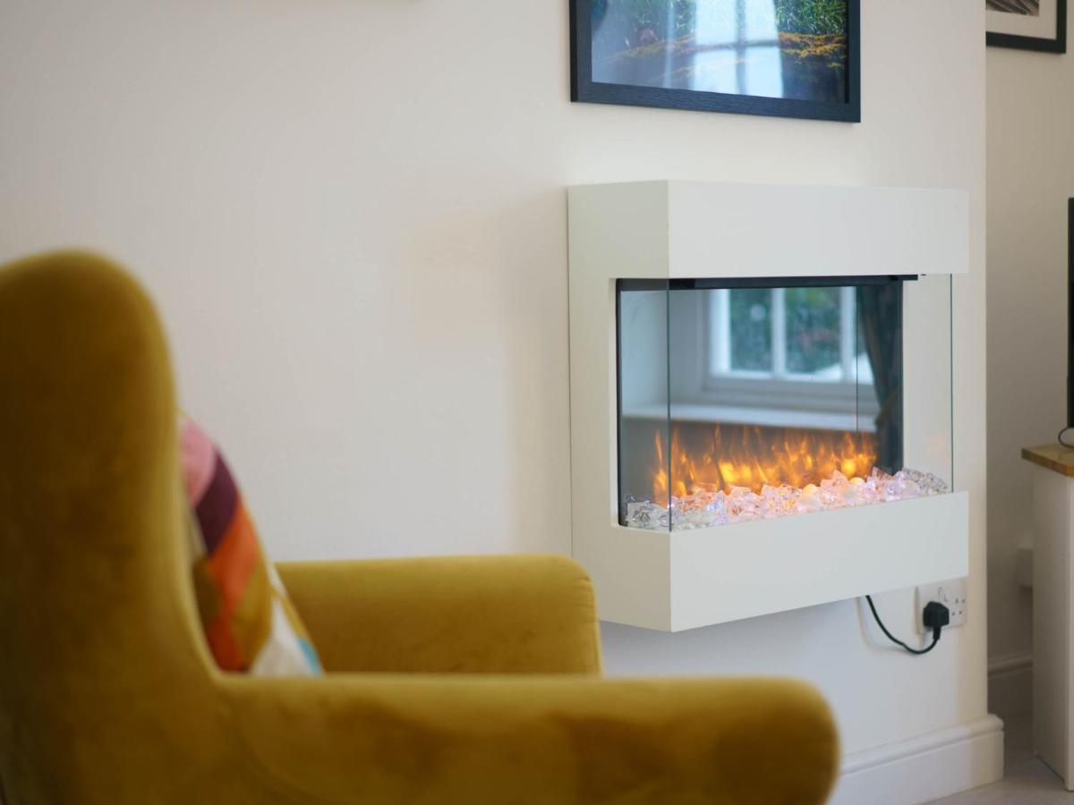 Pass The Keys Modern 2 Bed Flat Overlooking Aberaeron Harbour Luaran gambar